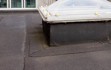 disadvantages of Dangerous Corner flat roofs